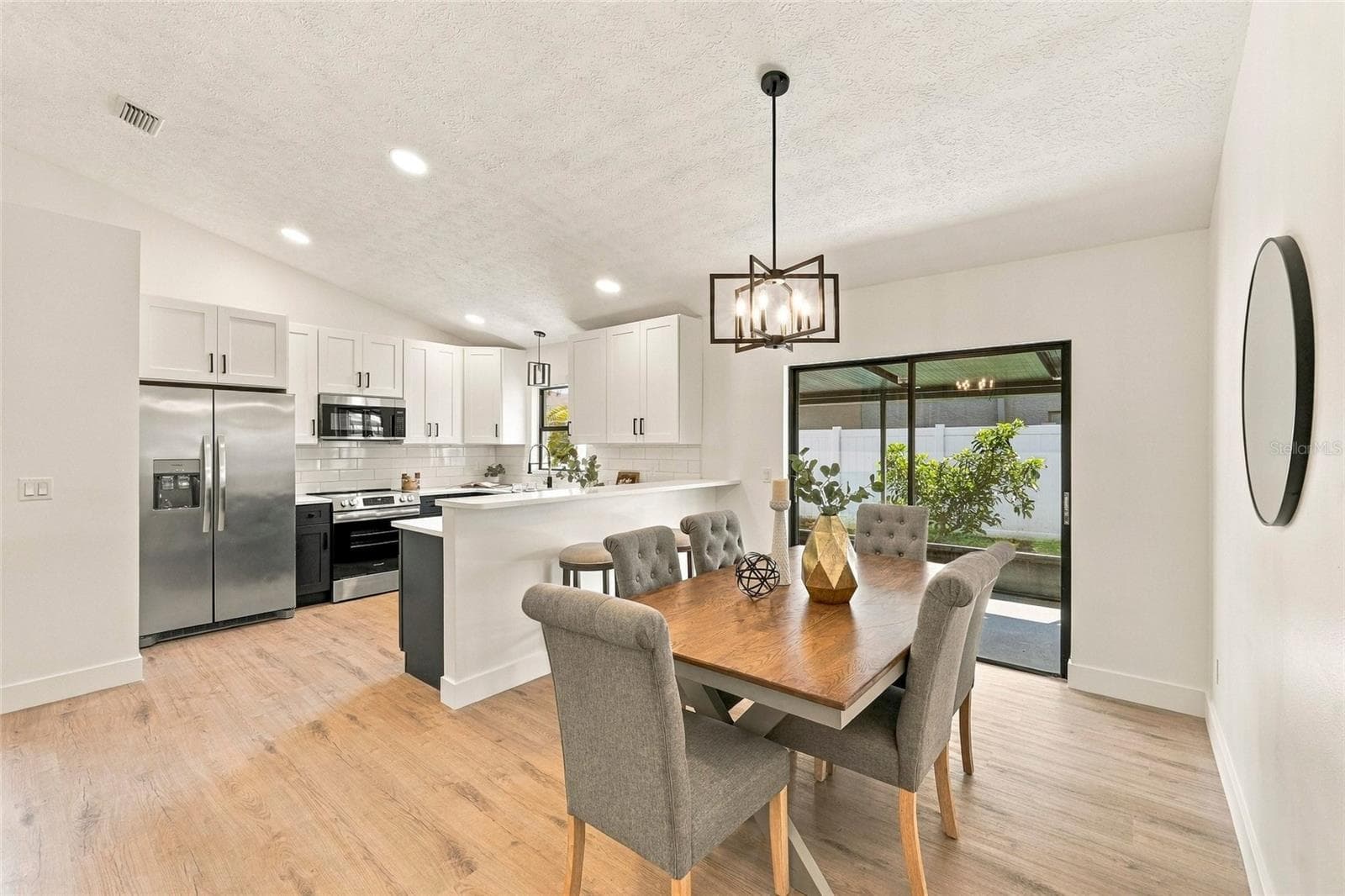 Single Family Residence at 11233 ELMFIELD DR, TAMPA, photo 19 of 38