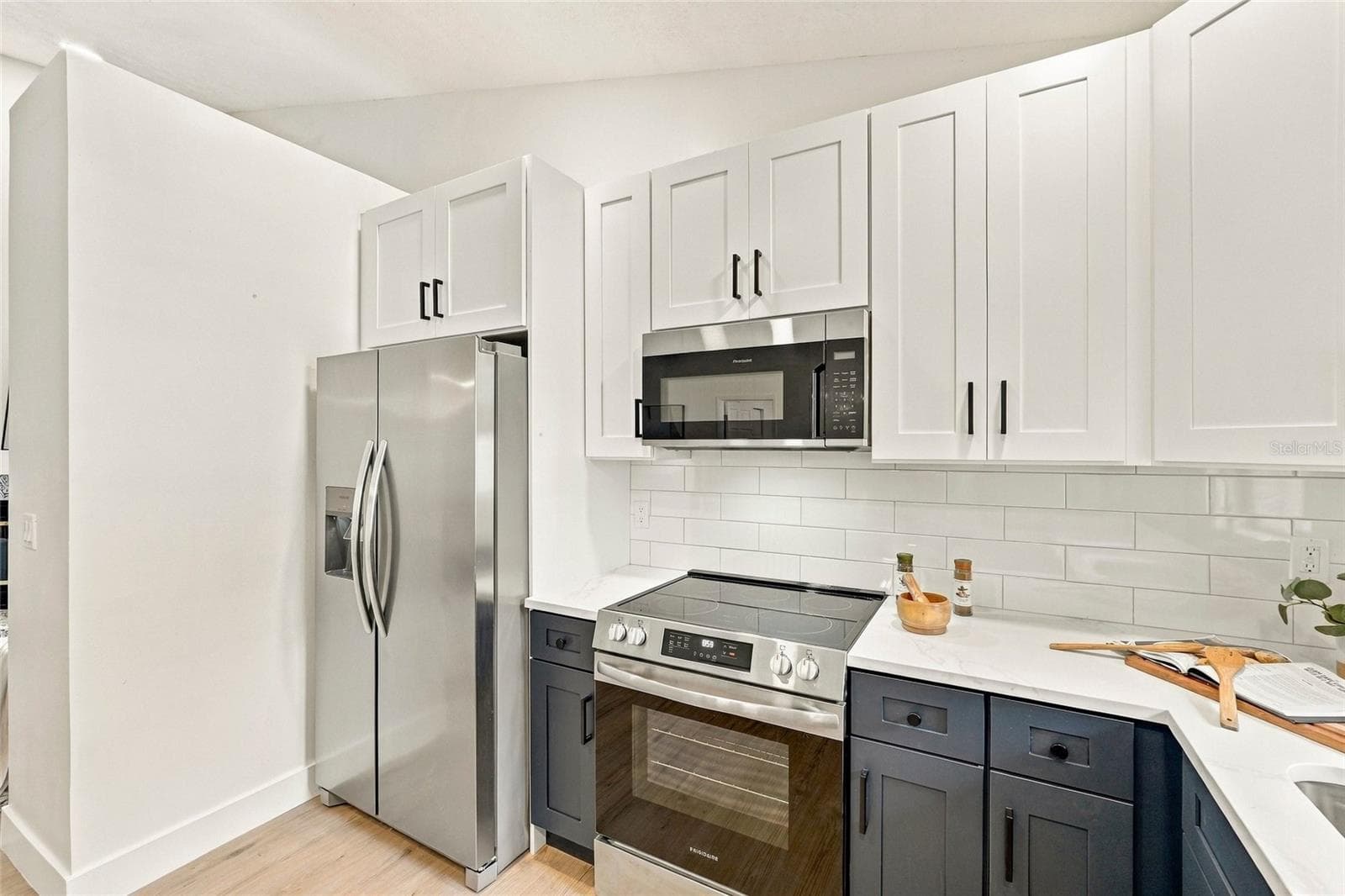 Single Family Residence at 11233 ELMFIELD DR, TAMPA, photo 22 of 38
