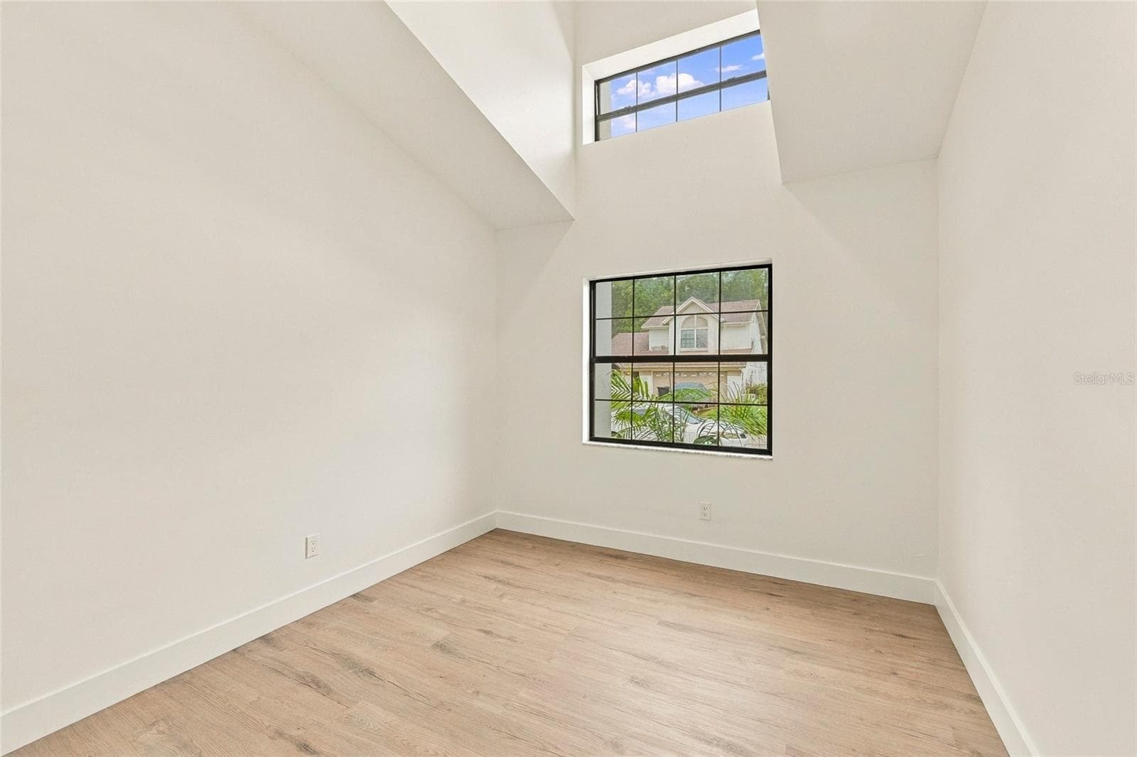 Single Family Residence at 11233 ELMFIELD DR, TAMPA, photo 30 of 38