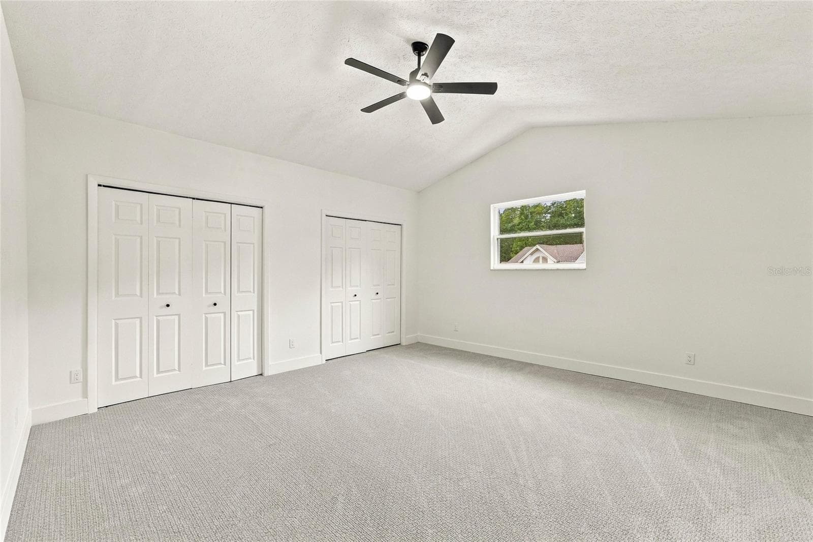 Single Family Residence at 11233 ELMFIELD DR, TAMPA, photo 33 of 38