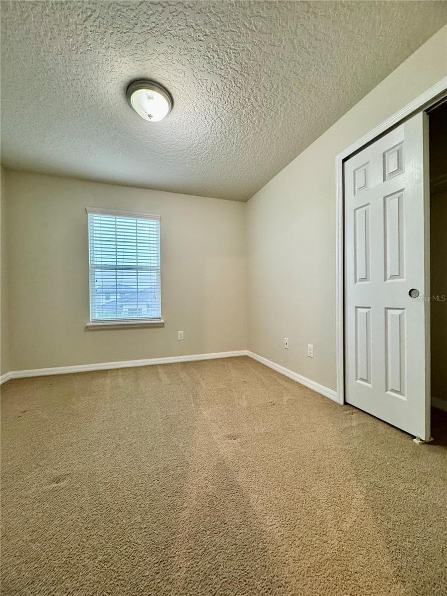 Single Family Residence at 2428 CHATEAU LOOP, KISSIMMEE, photo 25 of 42