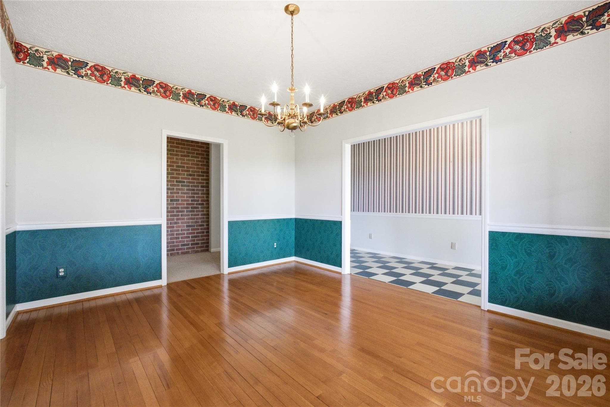 Single Family Residence at 4020 Harris Creek Road, Lawndale, photo 10 of 48