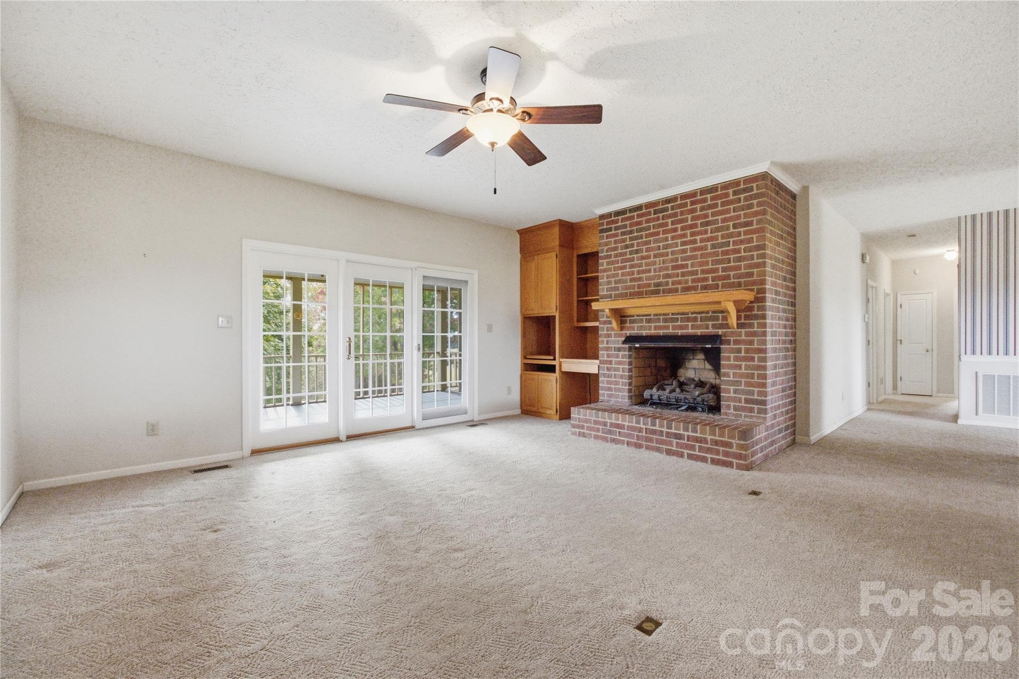 Single Family Residence at 4020 Harris Creek Road, Lawndale, photo 12 of 48