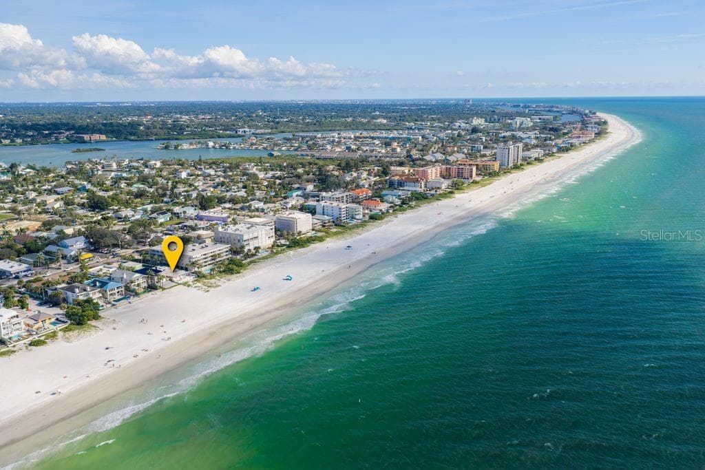 Looking south to St Pete. - 1512 GULF BLVD, INDIAN ROCKS BEACH