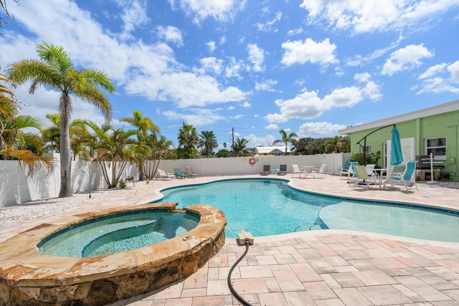 Swim-Fish Play all day. - 1512 GULF BLVD, INDIAN ROCKS BEACH