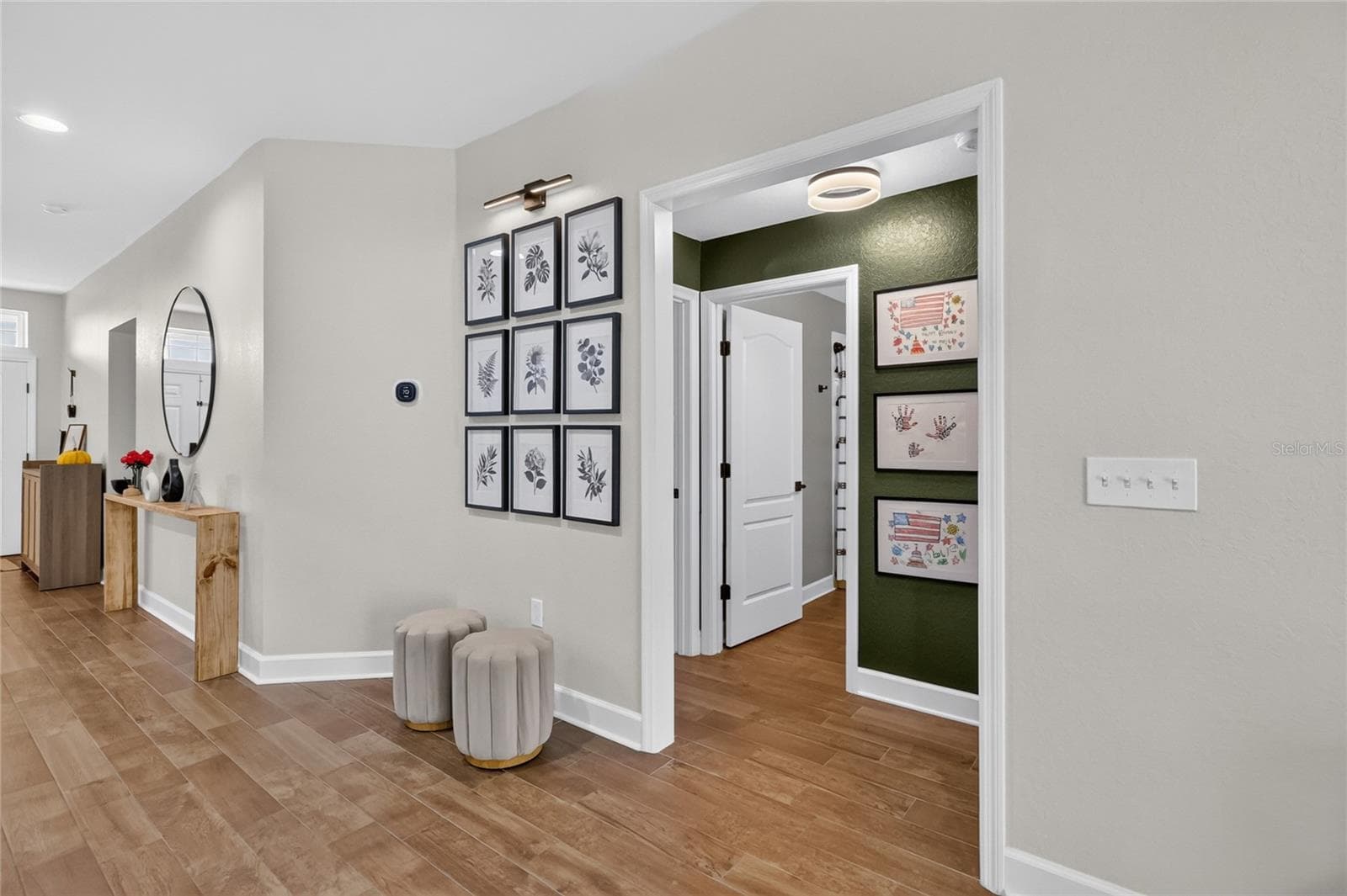 Back out to the hallway - 5020 MOSS HAMMOCK TRL, SEBRING