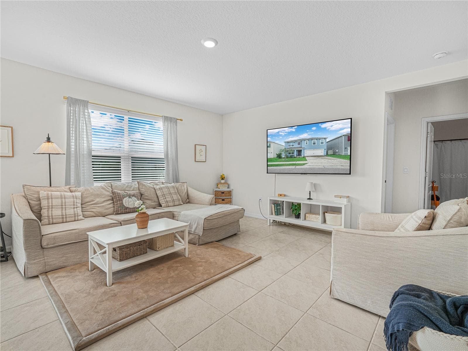 Single Family Residence at 4608 OSTERO ST, WINTER HAVEN, photo 13 of 59