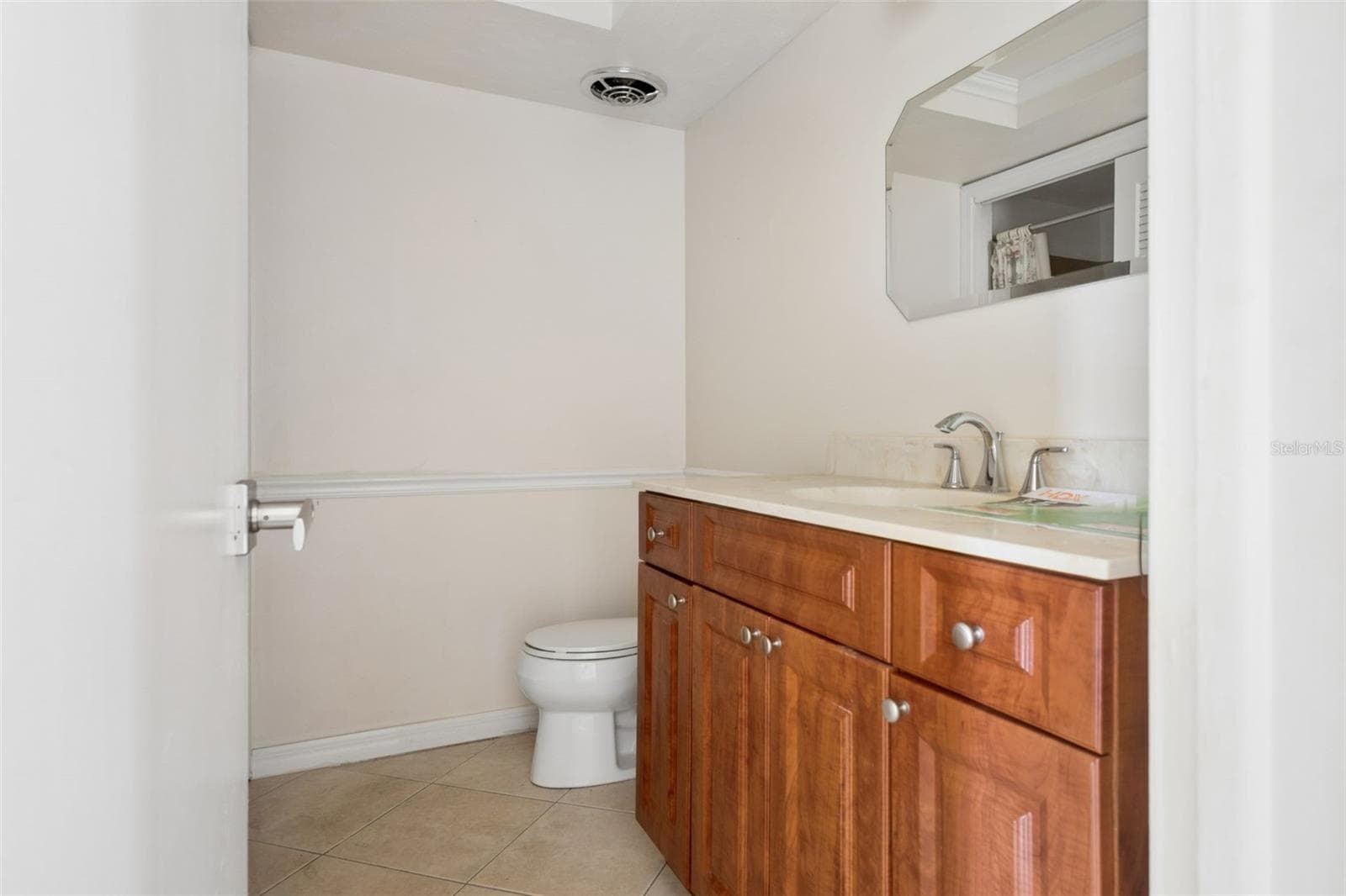 Single Family Residence at 4208 N RIVER VIEW AVE, TAMPA, photo 17 of 25