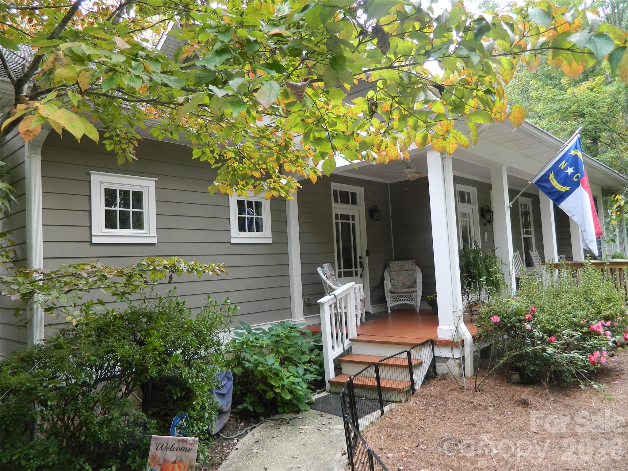 Single Family Residence at 4307 Partridge Court SE, Lenoir, photo 2 of 41