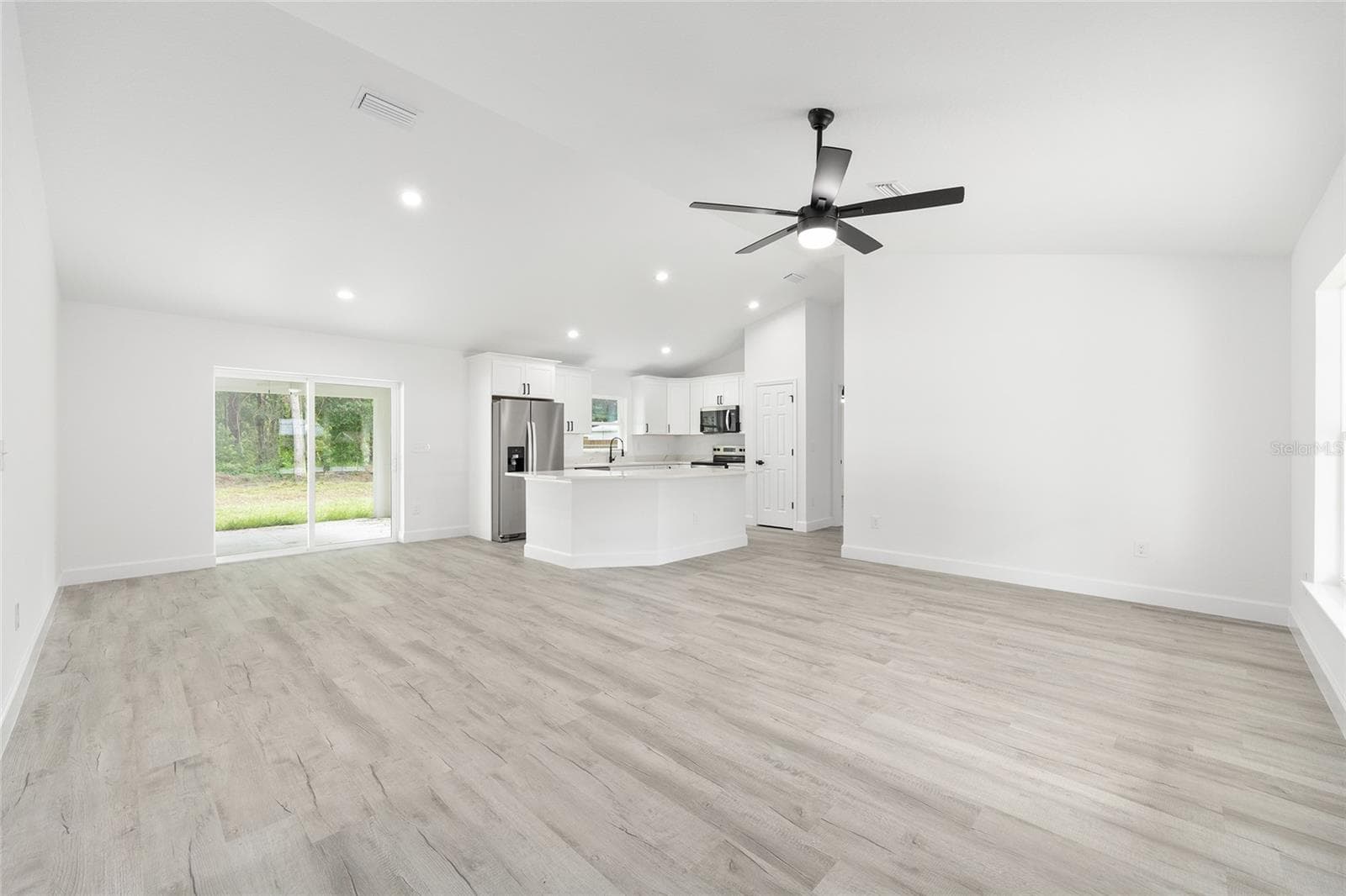 Model Home Great Room - 6501 NW 61ST LN, OCALA