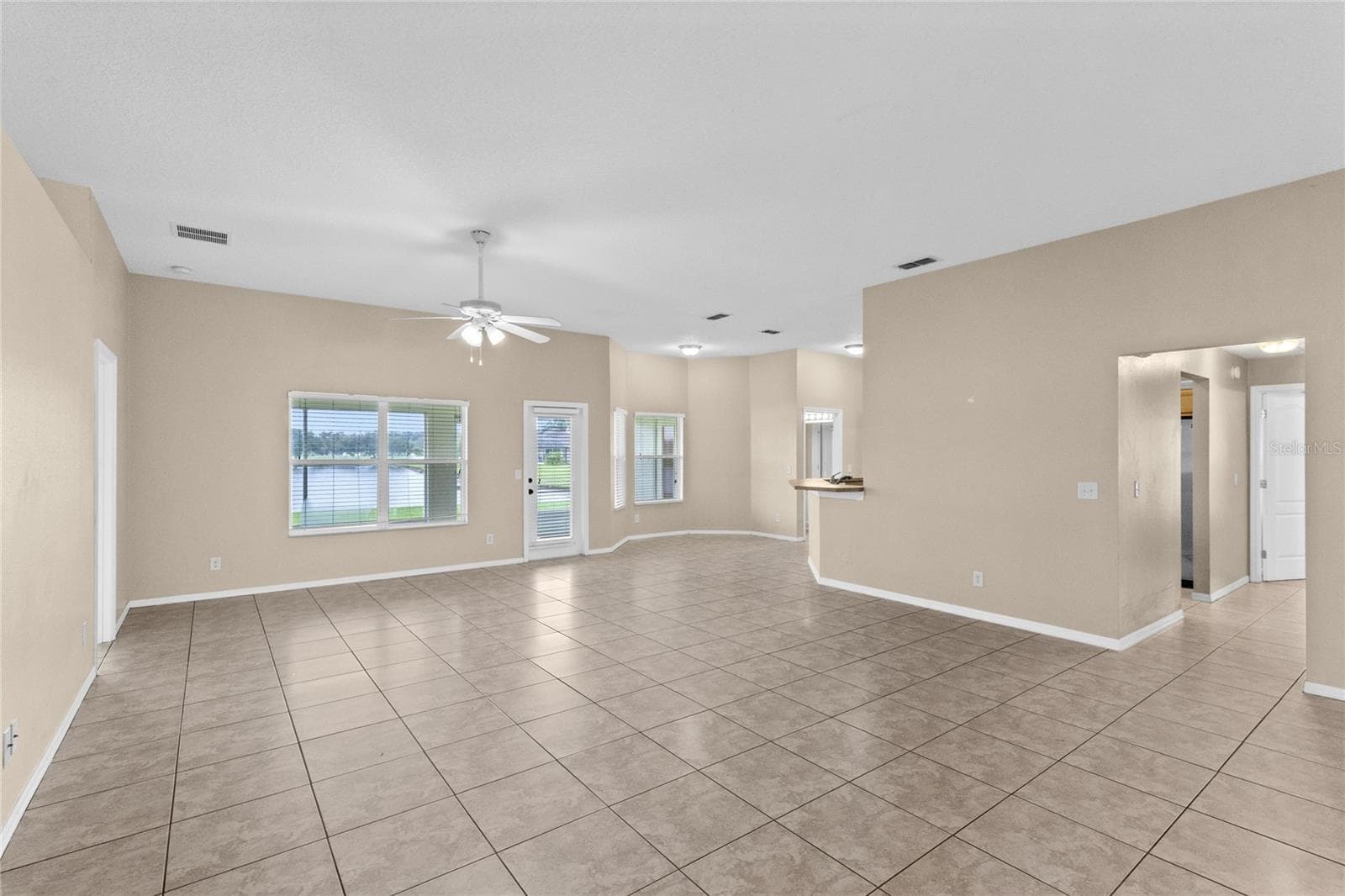 Single Family Residence at 3235 LORIMAR LN, ST CLOUD, photo 5 of 34