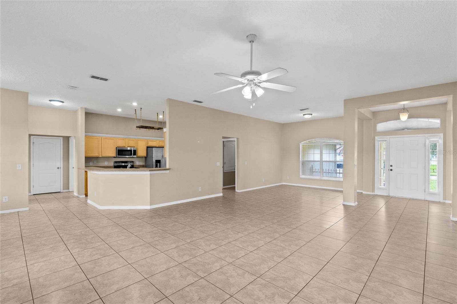 Single Family Residence at 3235 LORIMAR LN, ST CLOUD, photo 9 of 34