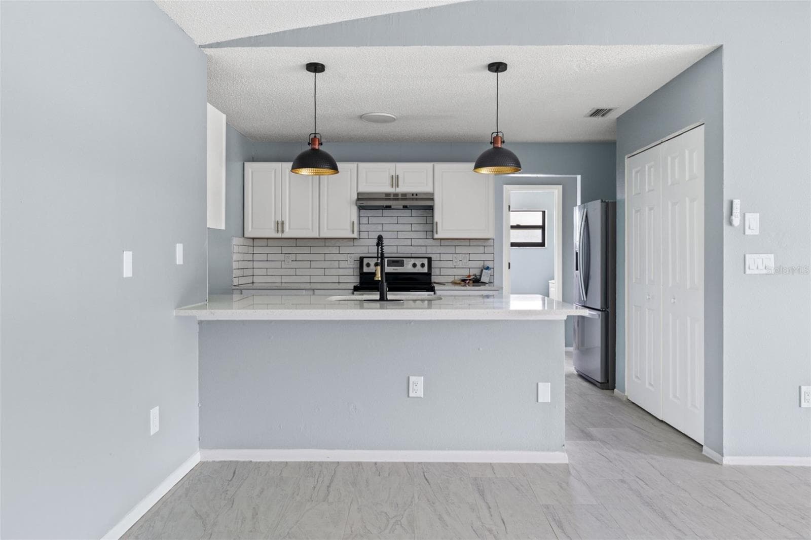 Single Family Residence at 7422 BANBURY TER, PORT CHARLOTTE, photo 8 of 24