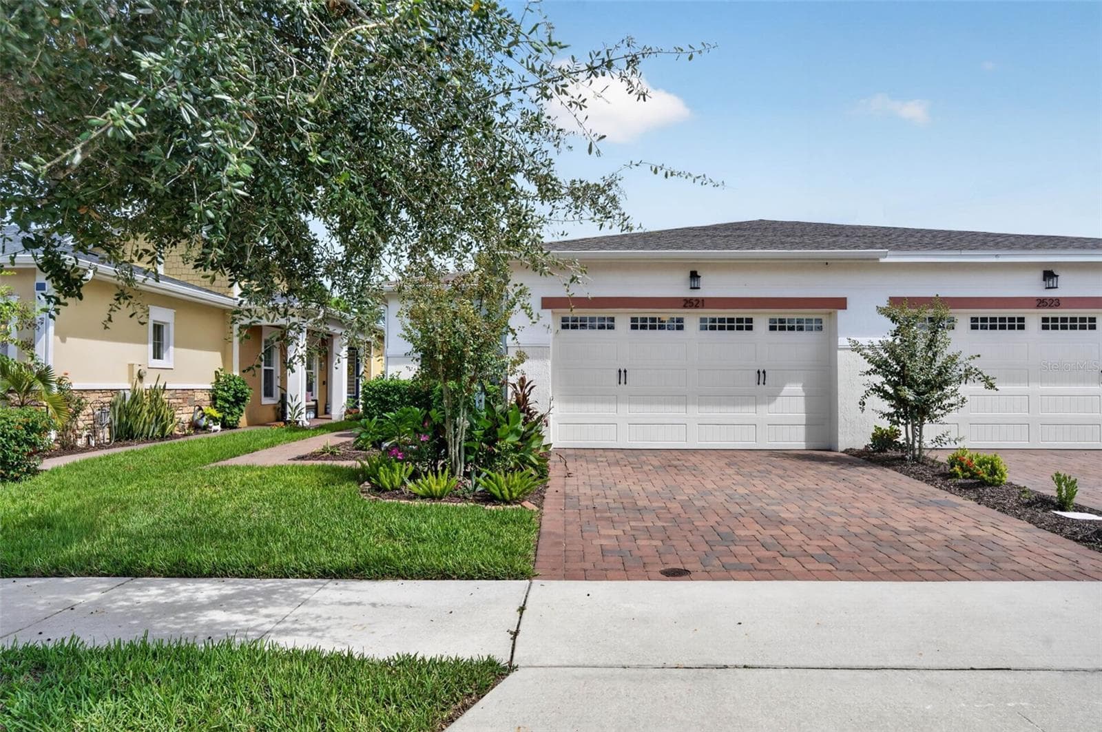 2521 YELLOW BRICK RD