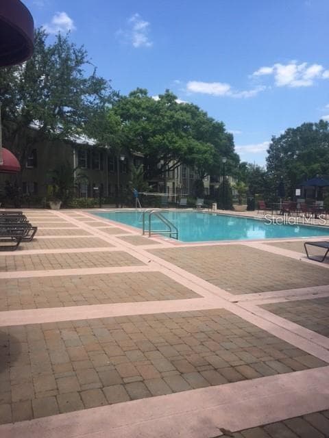 Condominium at 2035 DIXIE BELLE DR #2035T, ORLANDO, photo 12 of 15
