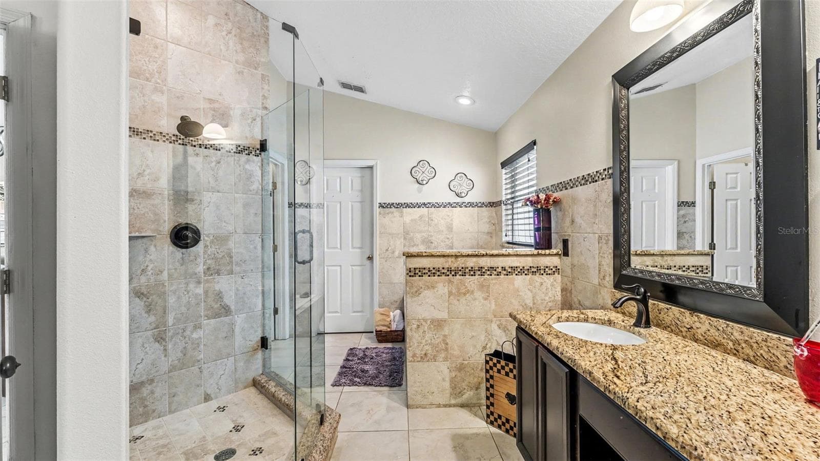 Primary Bathroom Ensuite - 126 KING GEORGE DR, DAVENPORT