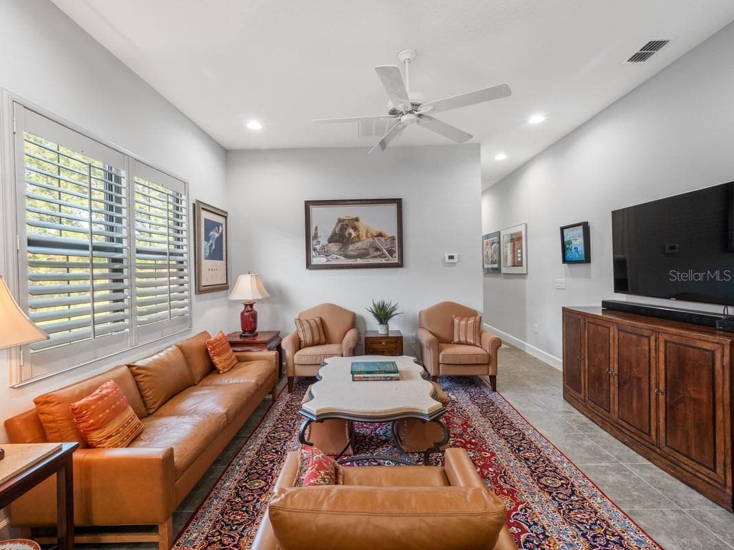Single Family Residence at 8418 VIA VITTORIA WAY, ORLANDO, photo 29 of 72