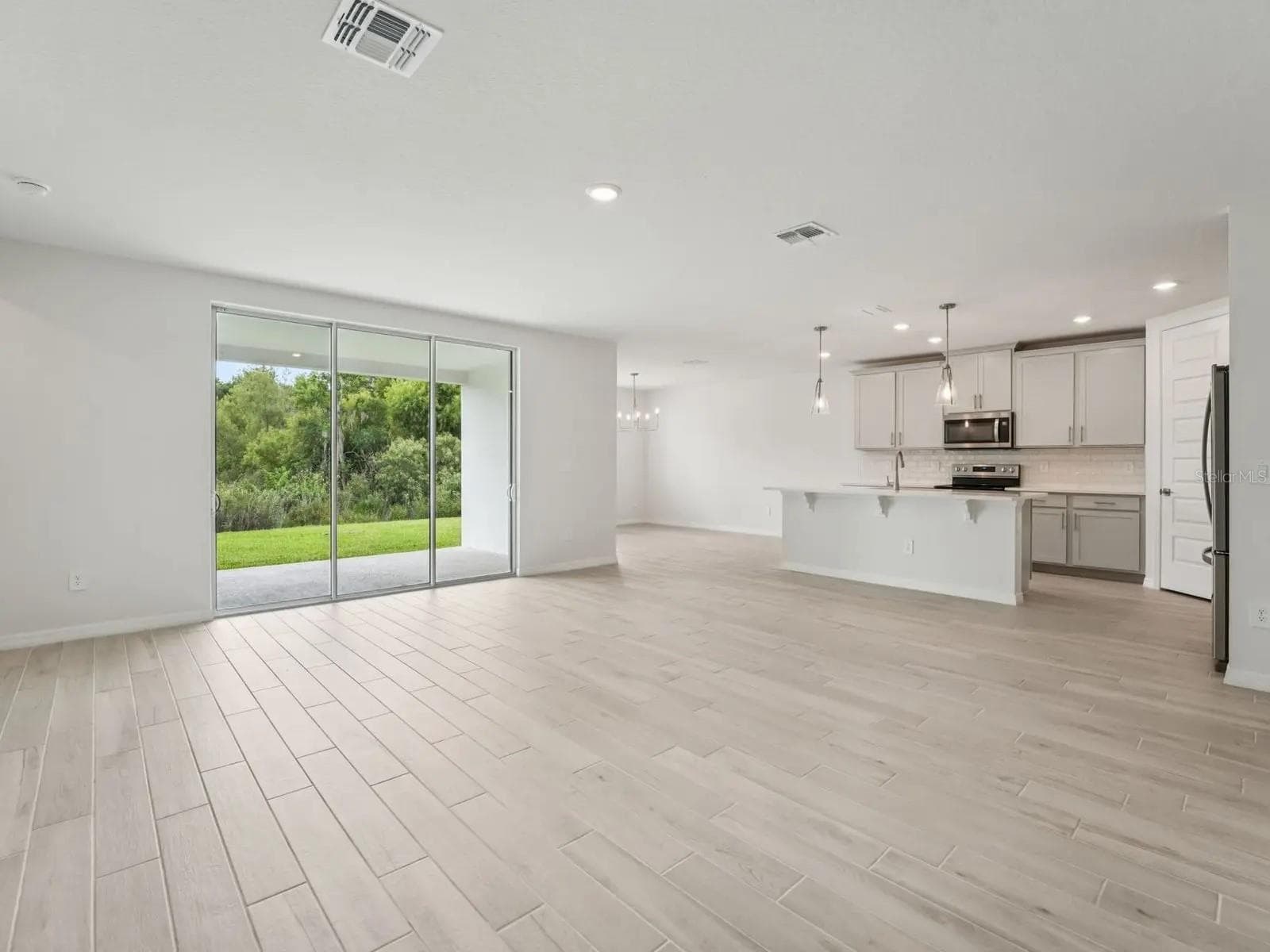 Single Family Residence at 3313 ORCHARD LOOP, BARTOW, photo 2 of 16