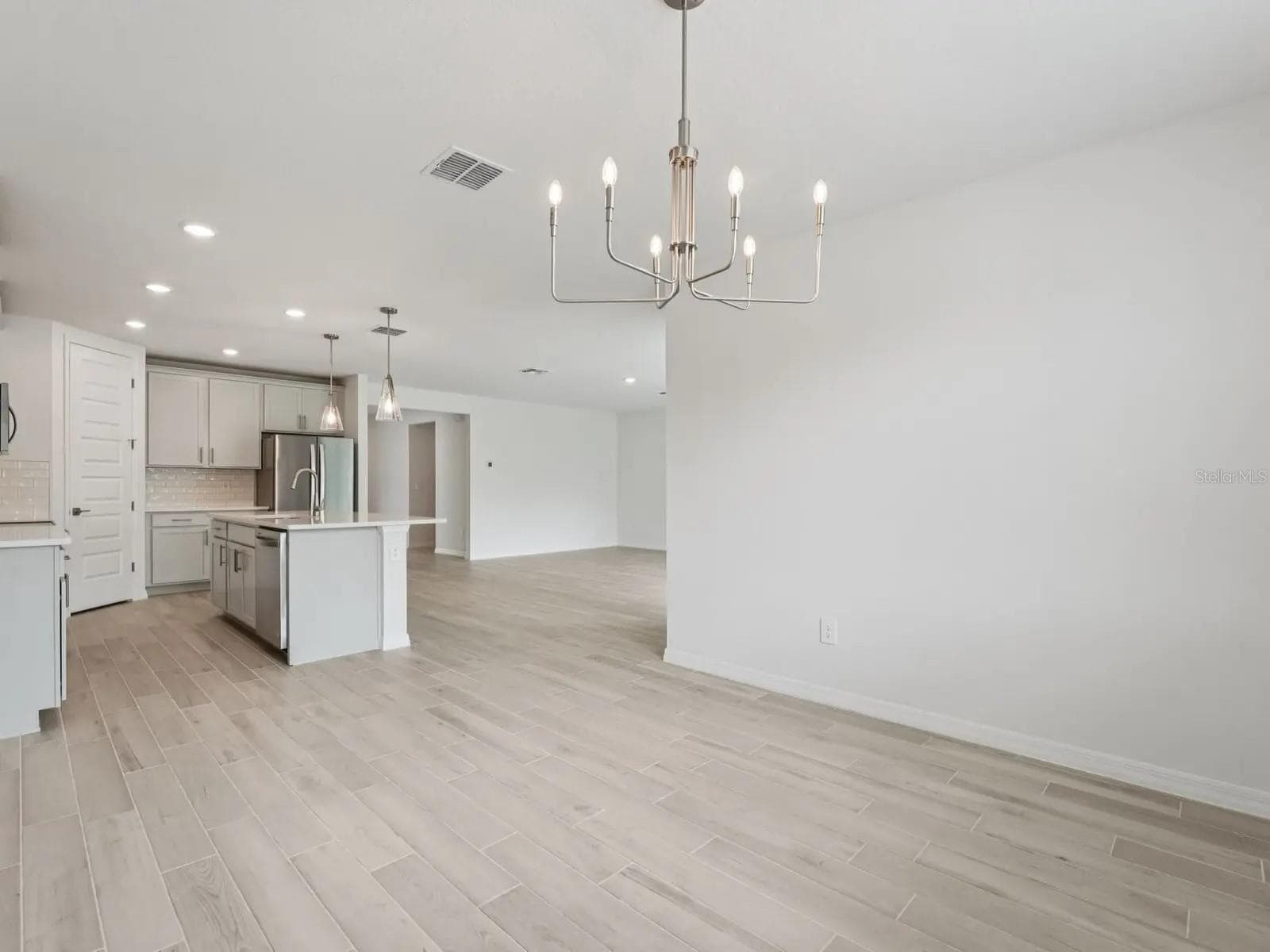 Single Family Residence at 3313 ORCHARD LOOP, BARTOW, photo 7 of 16
