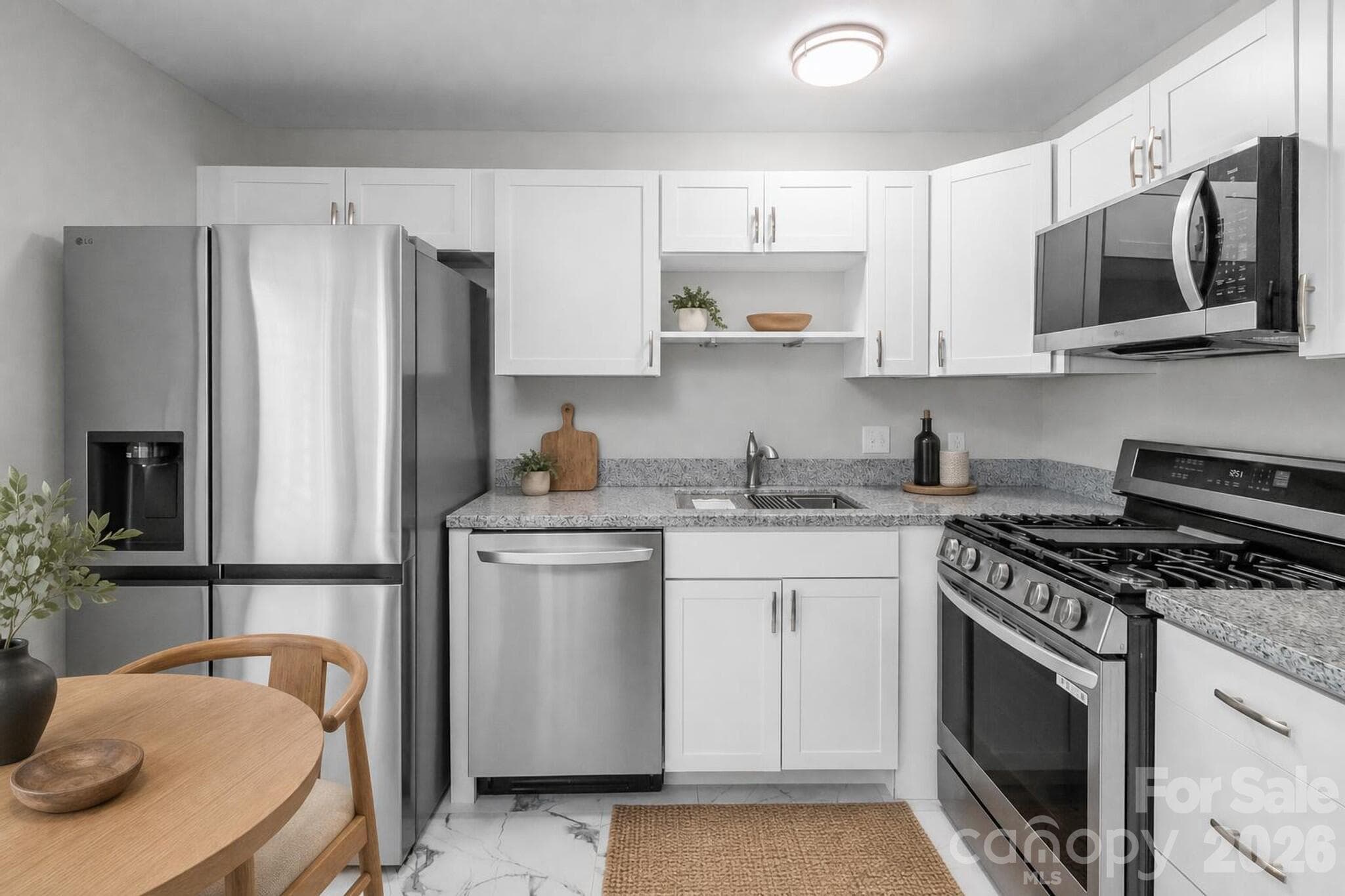 Condominium at 3105 Erskine Drive, Charlotte, photo 3 of 31