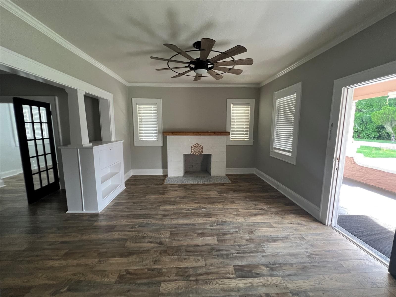Living Room - 494 BRAINARD AVE, UMATILLA