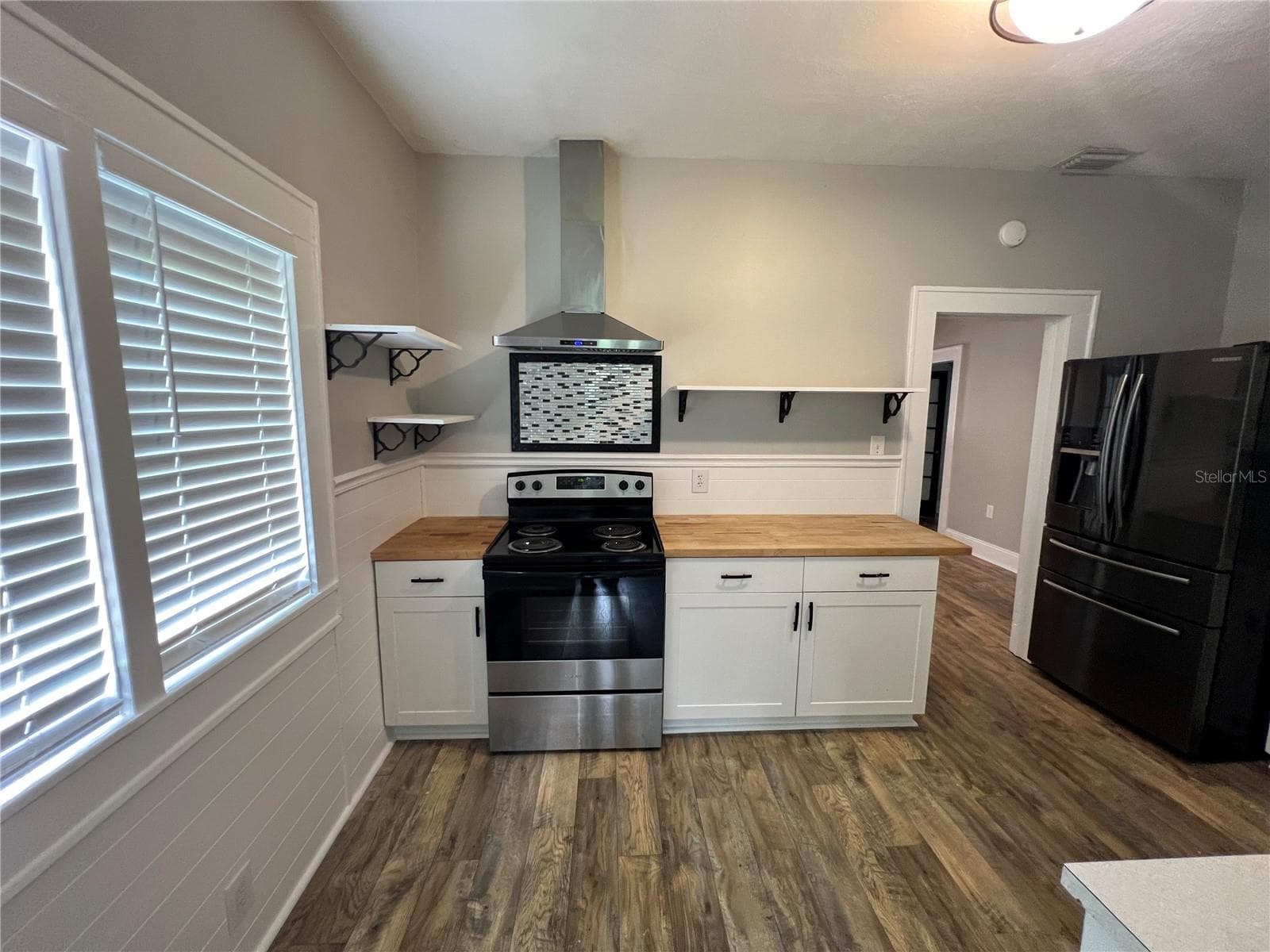 Kitchen - 494 BRAINARD AVE, UMATILLA