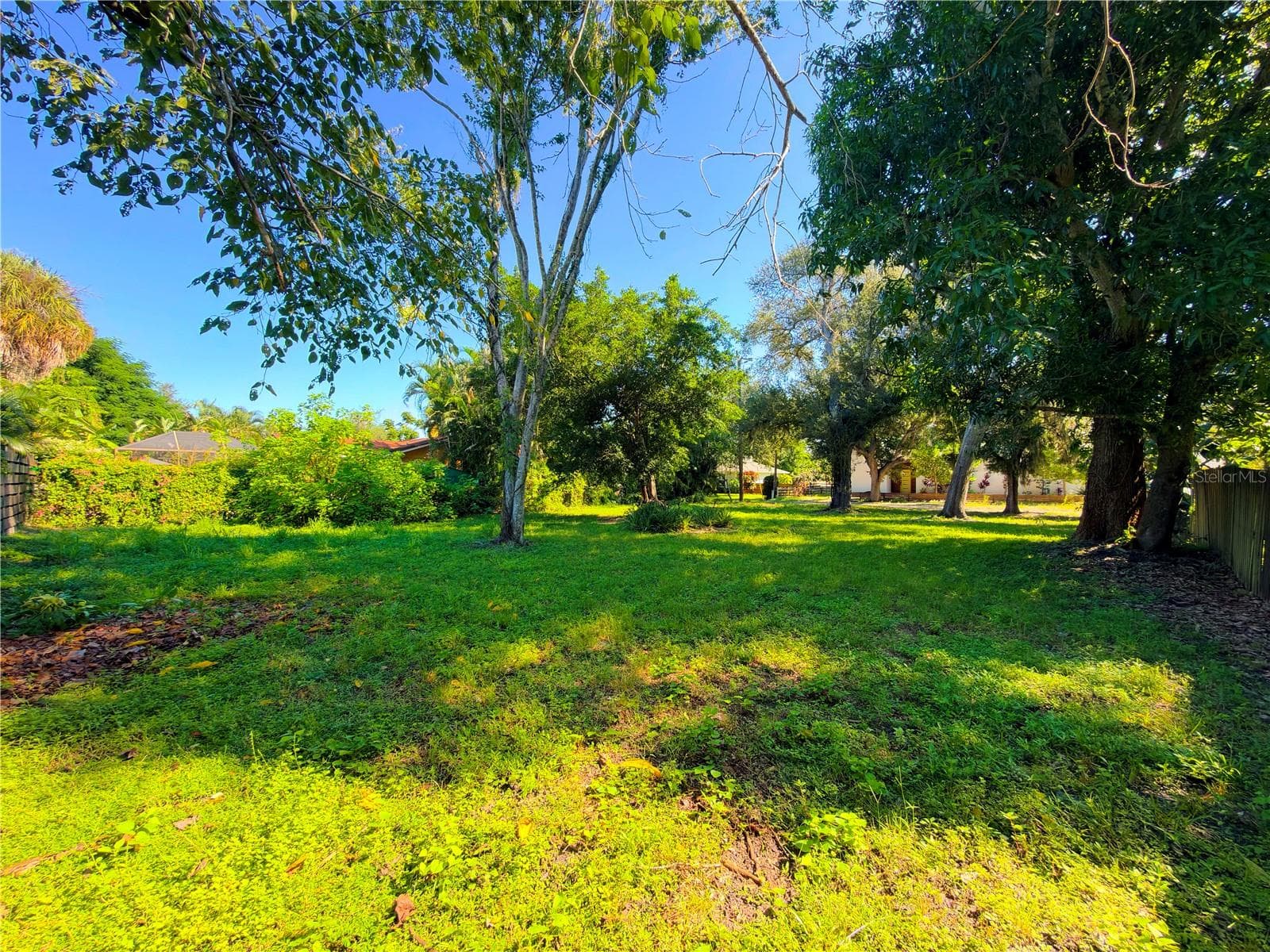 Land at 2423 HICKORY AVE, SARASOTA, photo 2 of 8