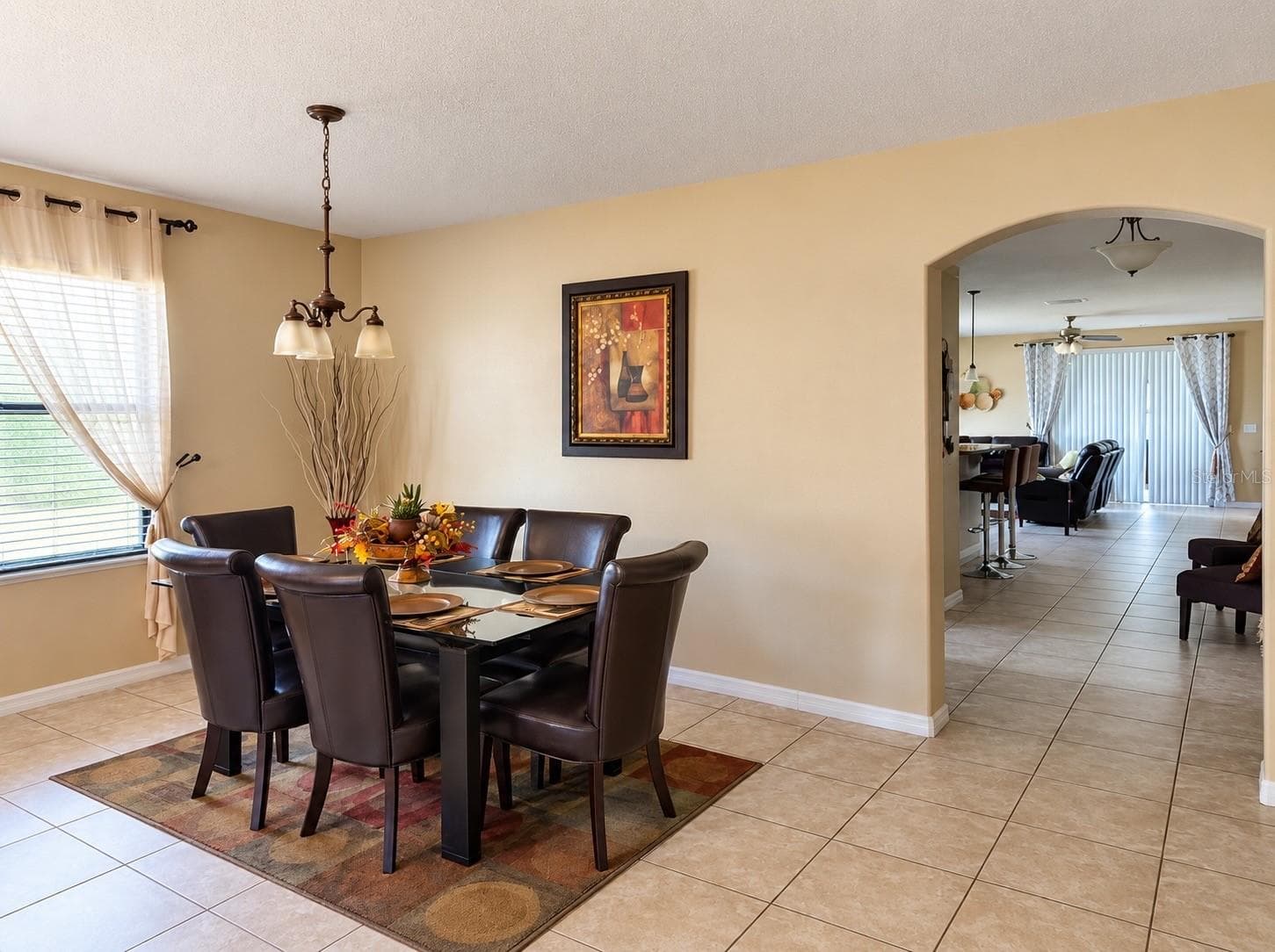 Single Family Residence at 2921 CASABELLA DR, KISSIMMEE, photo 3 of 20