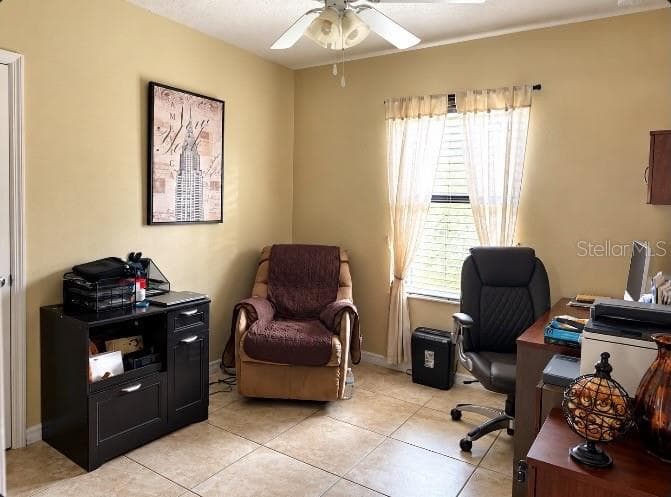 Single Family Residence at 2921 CASABELLA DR, KISSIMMEE, photo 18 of 20