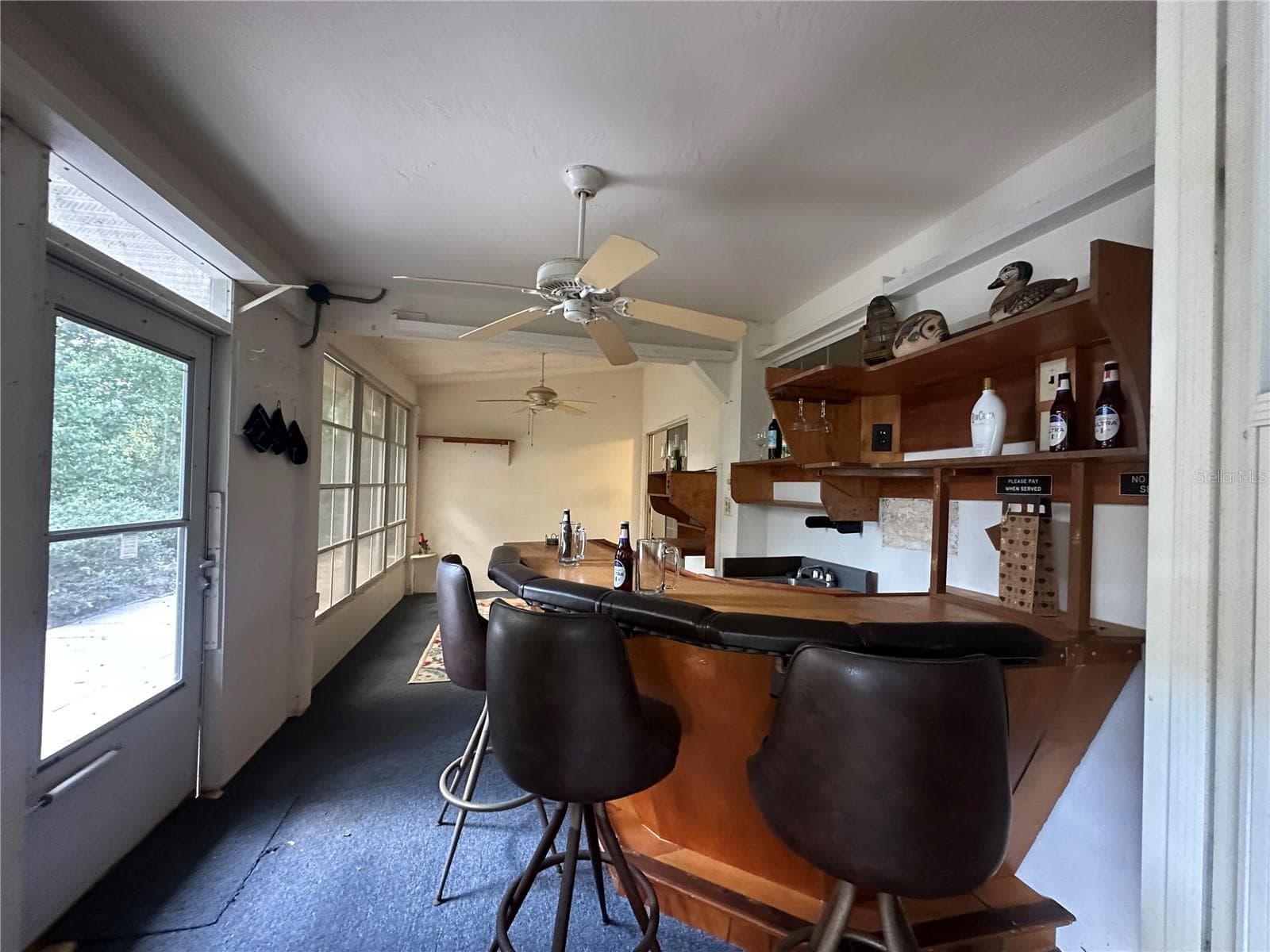 Built in Bar - 10816 SW 83RD AVE, OCALA