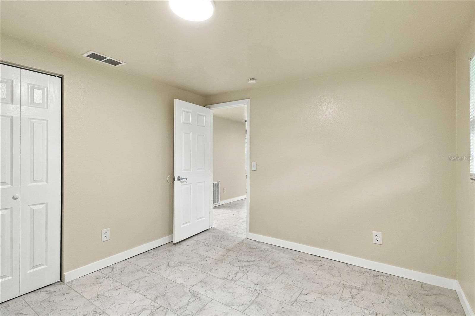 Duplex at 4212 9TH ST E, BRADENTON, photo 12 of 32