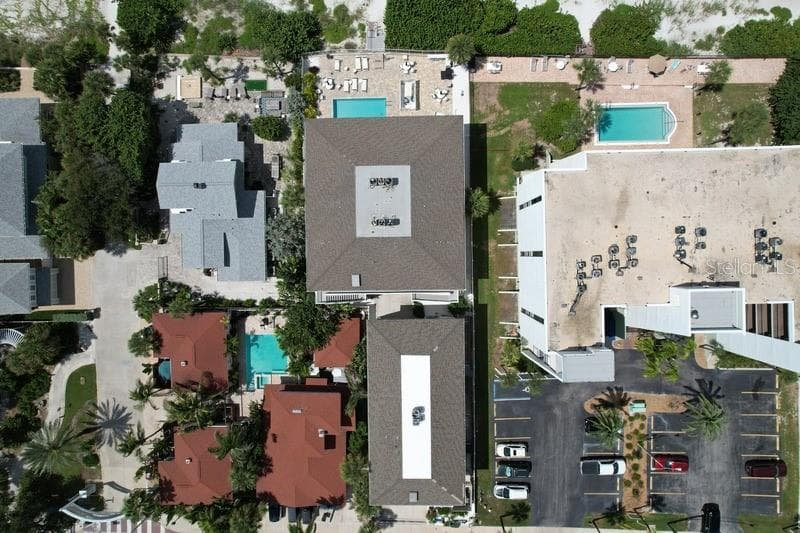 Condominium at 504 GULF BLVD #101, INDIAN ROCKS BEACH, photo 4 of 27