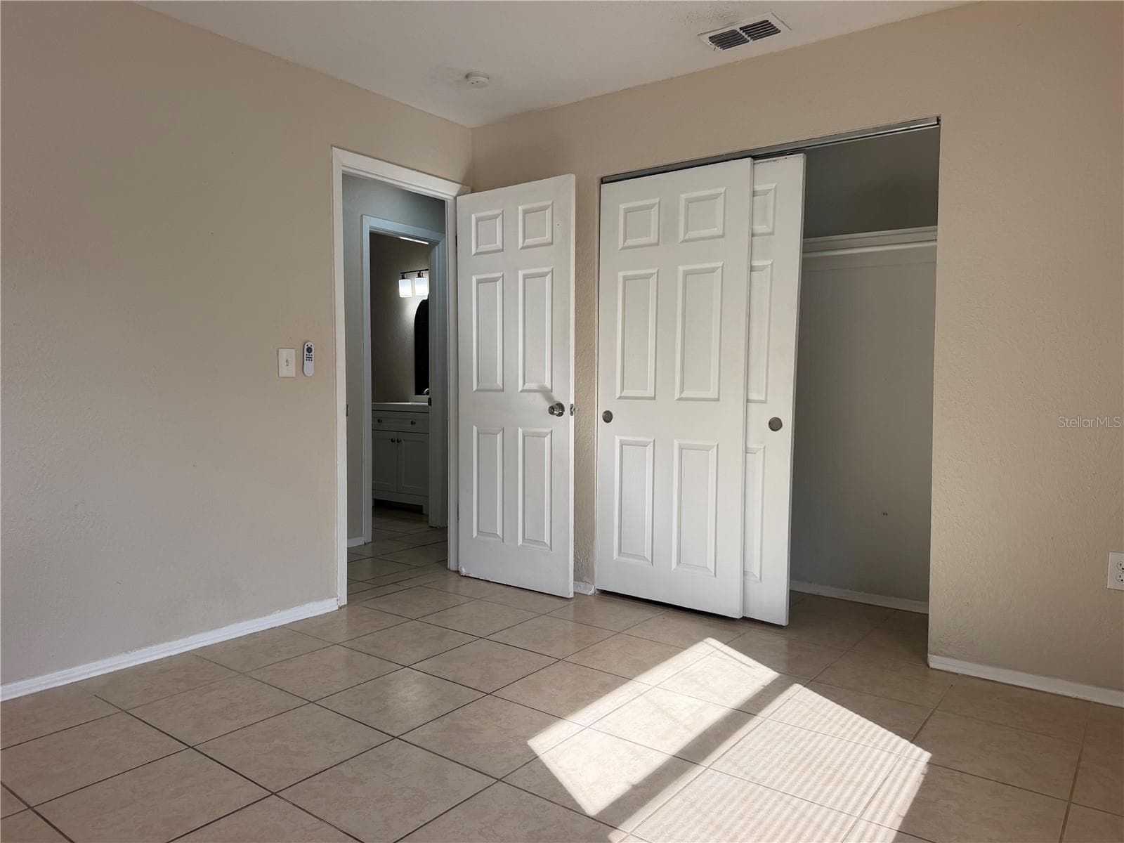 Bedroom 3 - 609 MAGGIE CIR, WINTER HAVEN