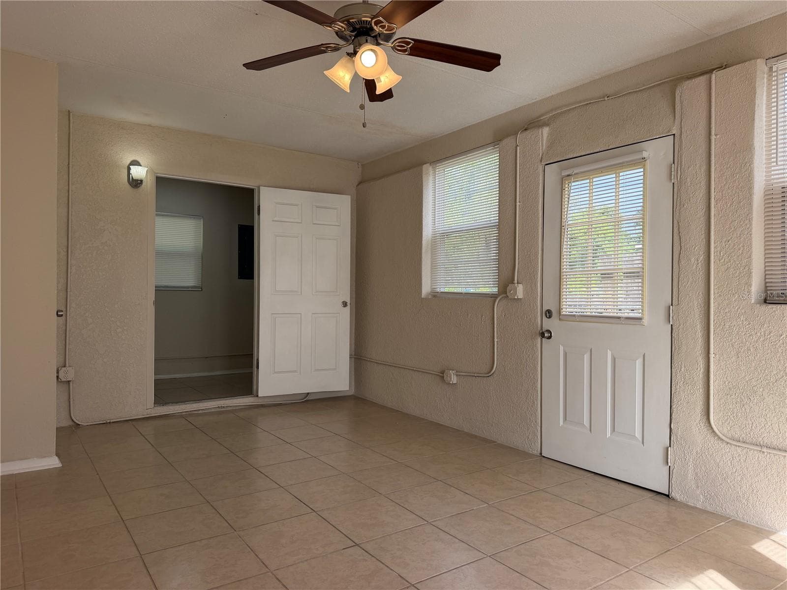 Flex Room - 609 MAGGIE CIR, WINTER HAVEN