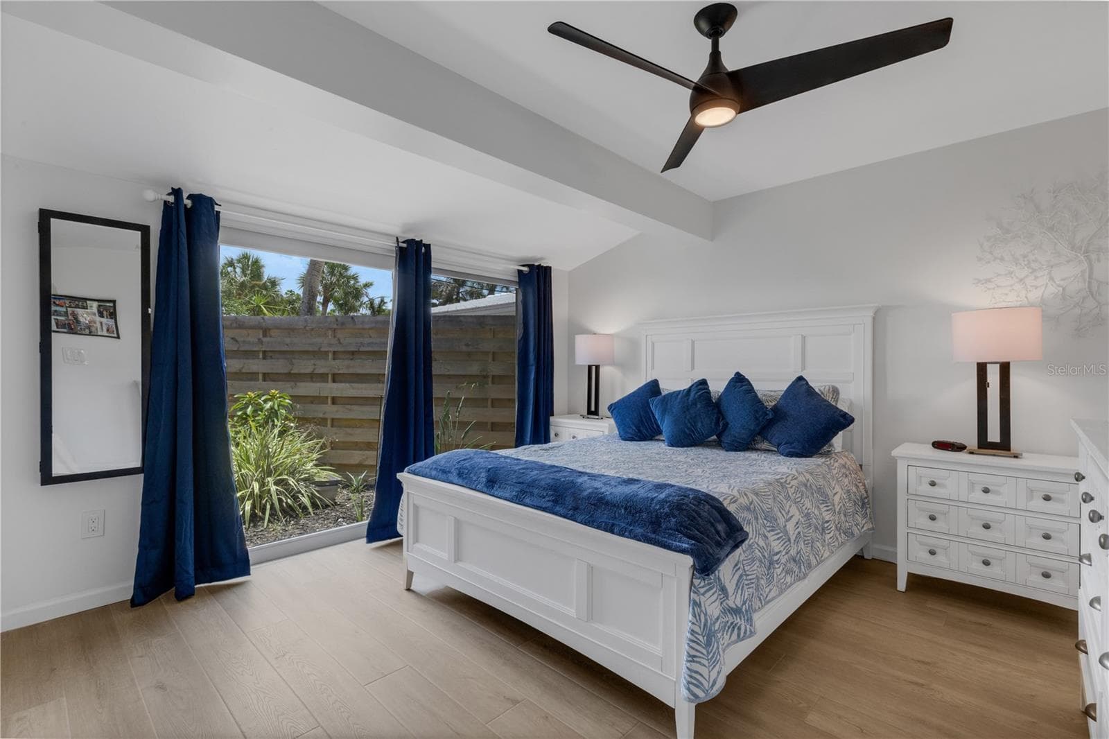 Villa at 214 HOURGLASS WAY #V-4, SARASOTA, photo 16 of 88