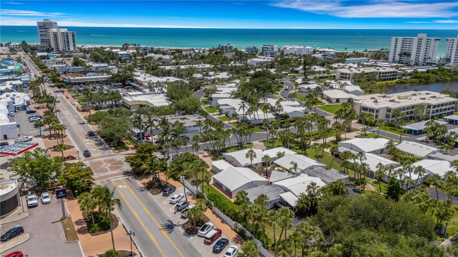 Villa at 214 HOURGLASS WAY #V-4, SARASOTA, photo 77 of 88