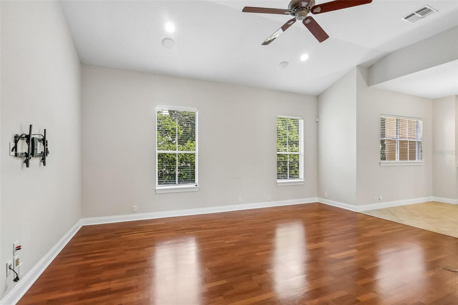 Single Family Residence at 5944 CAYMUS LOOP, WINDERMERE, photo 15 of 45