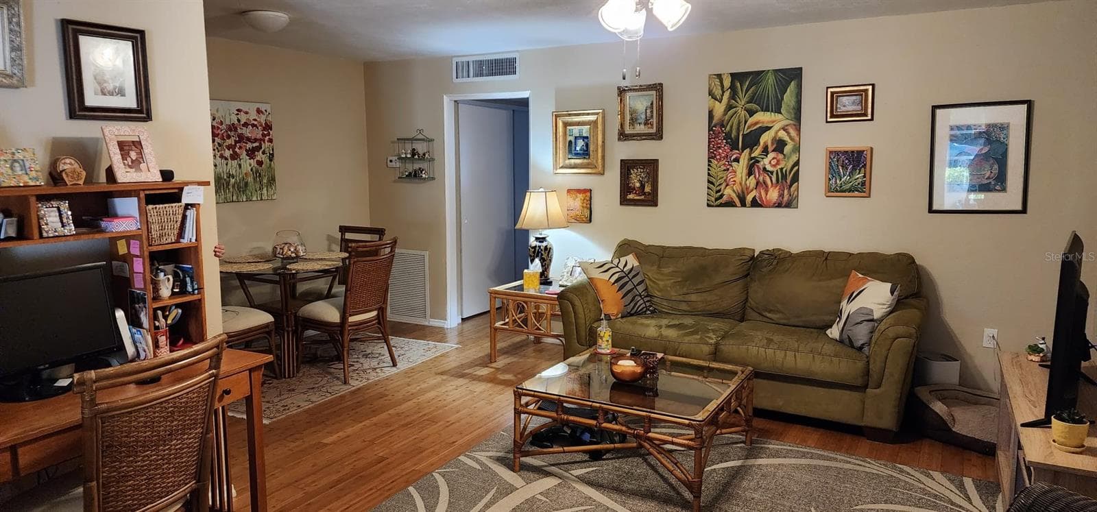 Condominium at 445 32ND AVE N #W104, ST PETERSBURG, photo 5 of 8