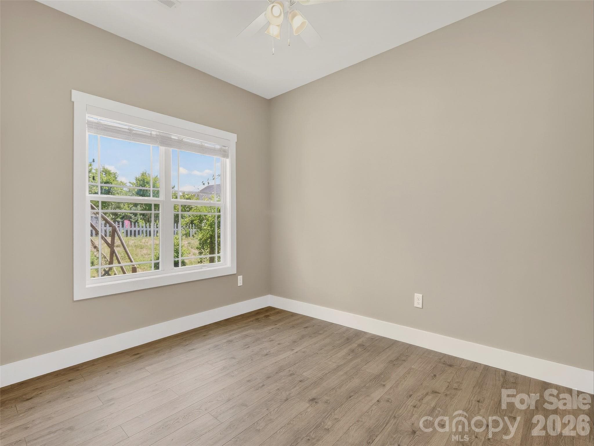 Single Family Residence at 133 Asher Lane, Etowah, photo 24 of 36