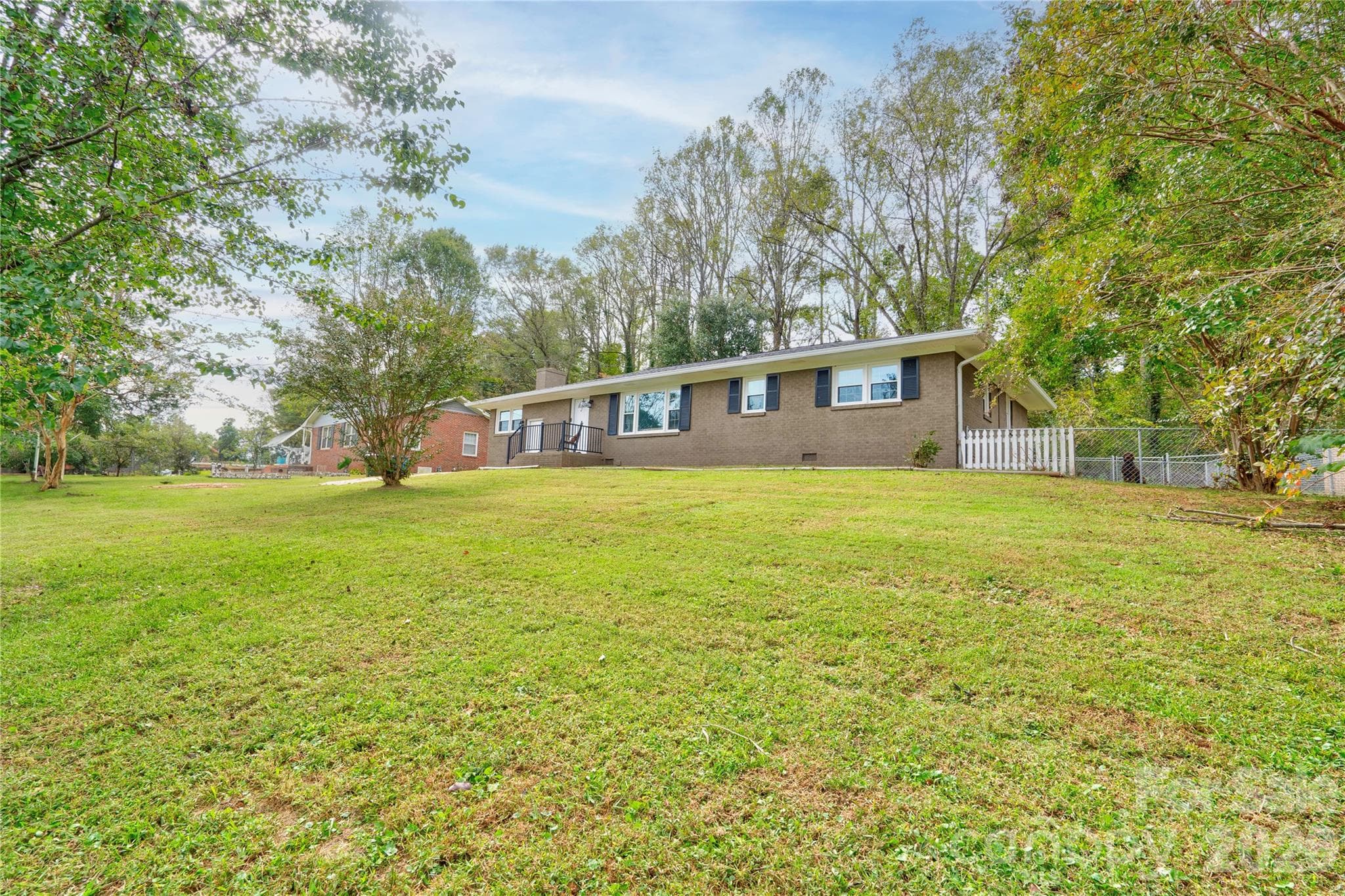 Single Family Residence at 468 Edwards Street, Rutherfordton, photo 3 of 35