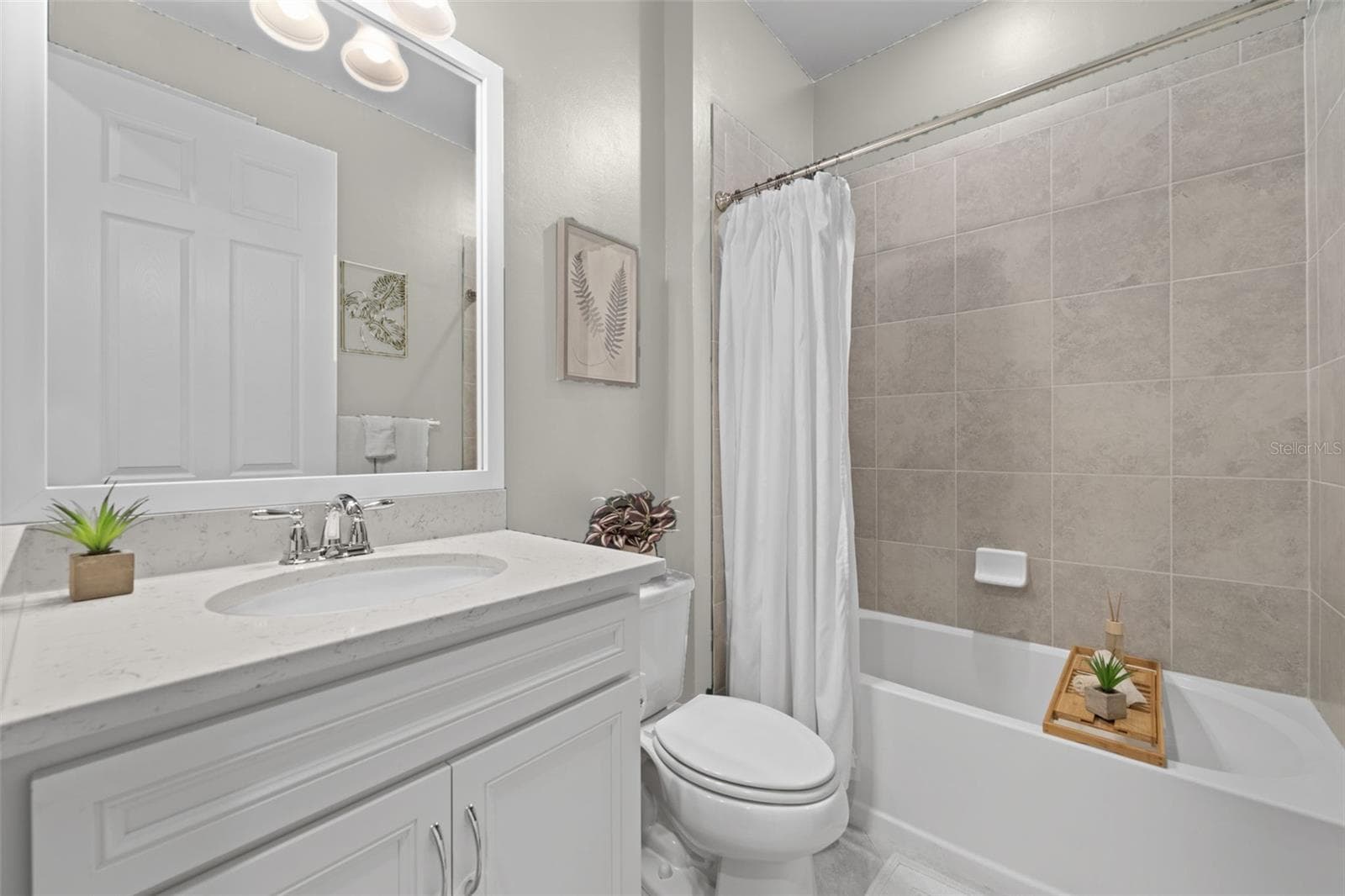 Single Family Residence at 43047 PARKSIDE CT, PUNTA GORDA, photo 28 of 61