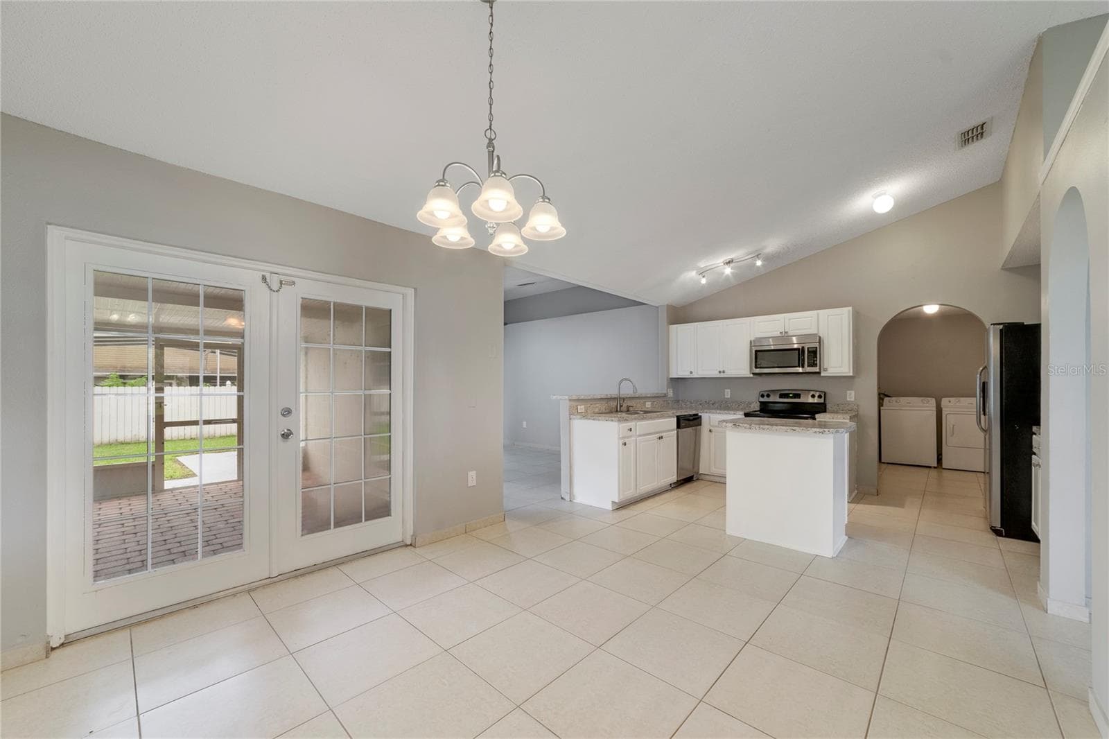 Single Family Residence at 1163 PERPIGNAN CT, KISSIMMEE, photo 5 of 25