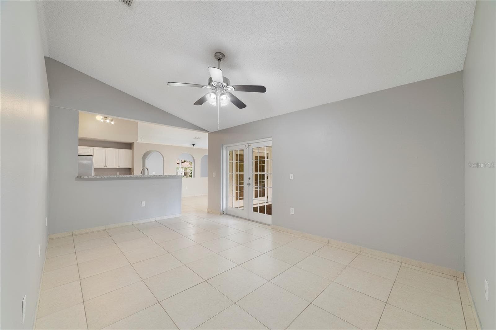 Single Family Residence at 1163 PERPIGNAN CT, KISSIMMEE, photo 12 of 25