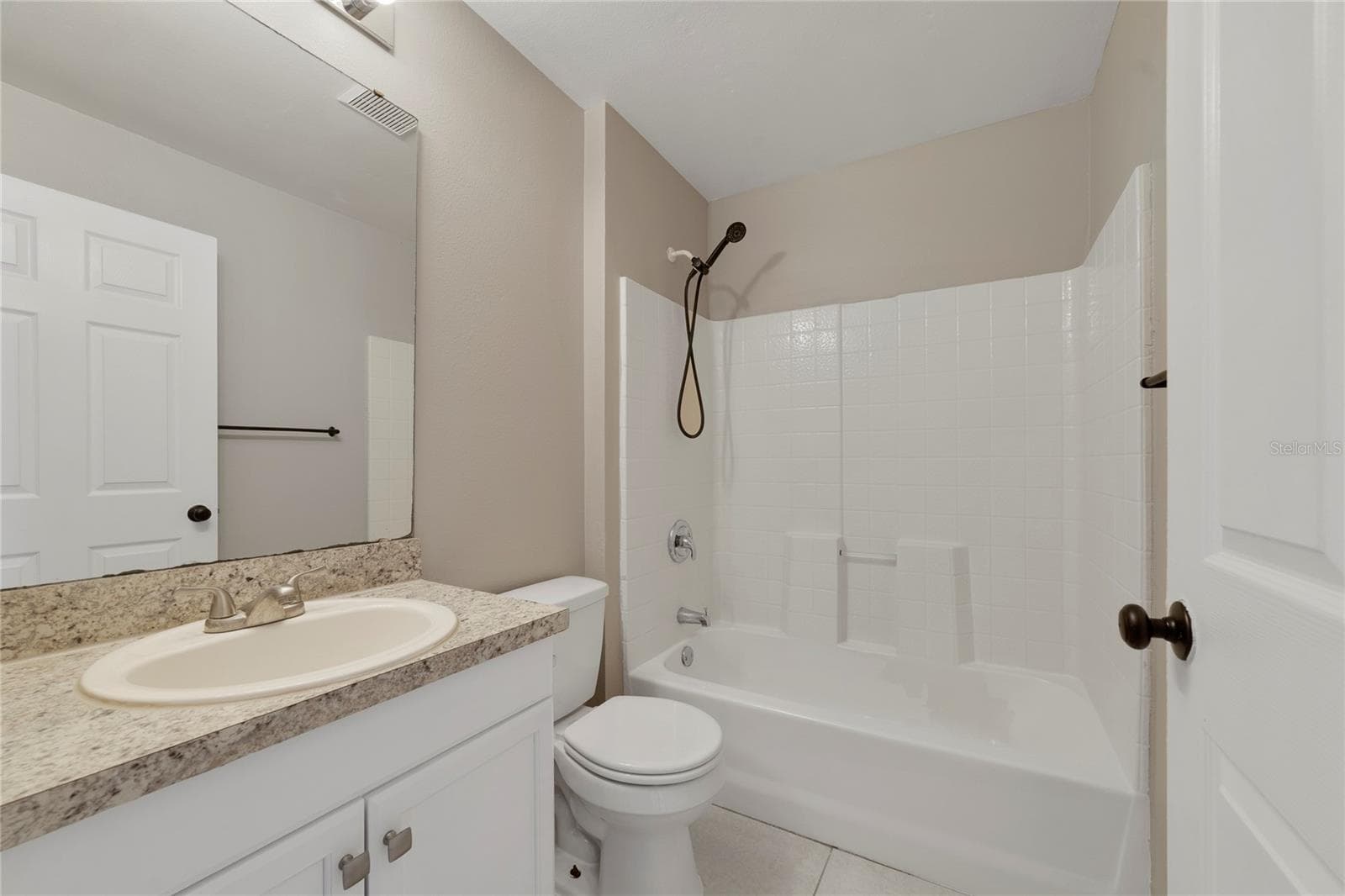 Single Family Residence at 1163 PERPIGNAN CT, KISSIMMEE, photo 16 of 25