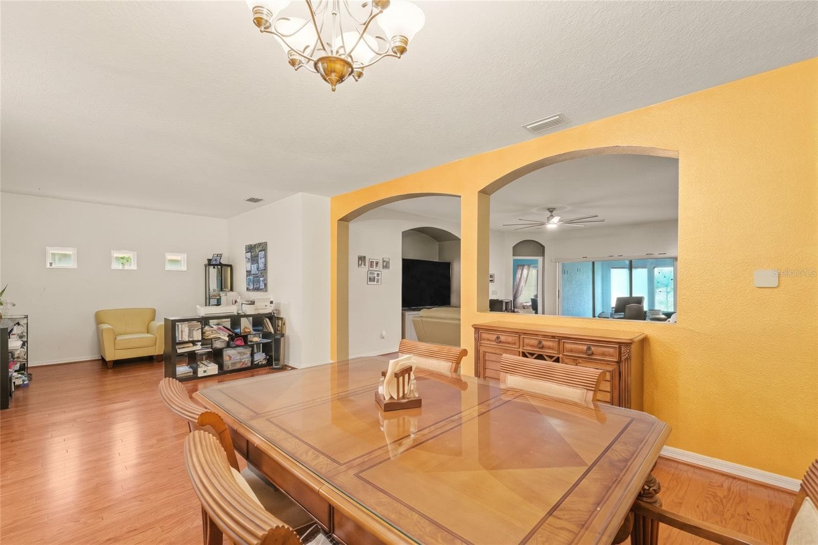 Single Family Residence at 1314 EMERALD HILL WAY, VALRICO, photo 6 of 18