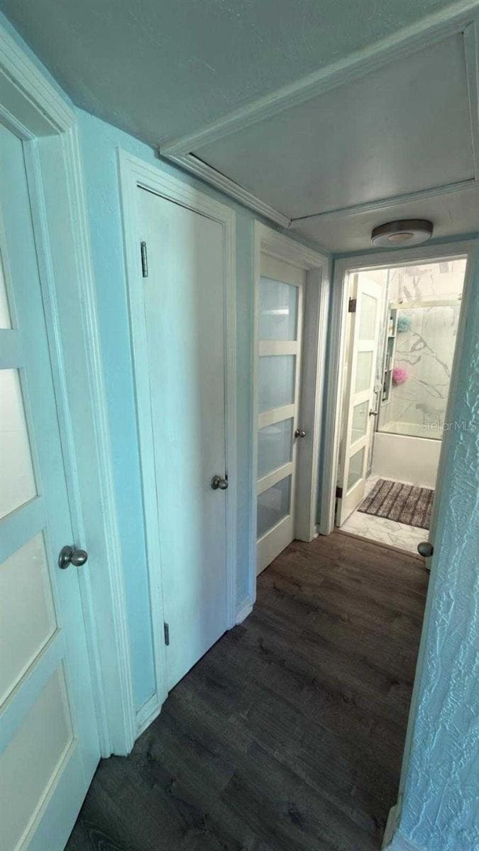 Single Family Residence at 324 36TH AVE NE, ST PETERSBURG, photo 11 of 15