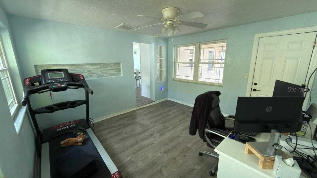 Single Family Residence at 324 36TH AVE NE, ST PETERSBURG, photo 15 of 15