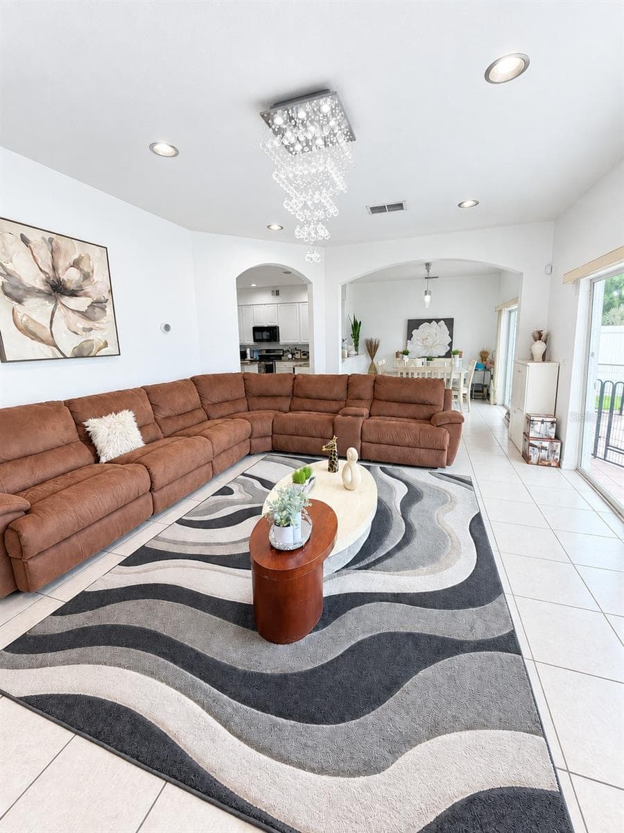 Single Family Residence at 1349 CASTLEPORT RD, WINTER GARDEN, photo 8 of 20