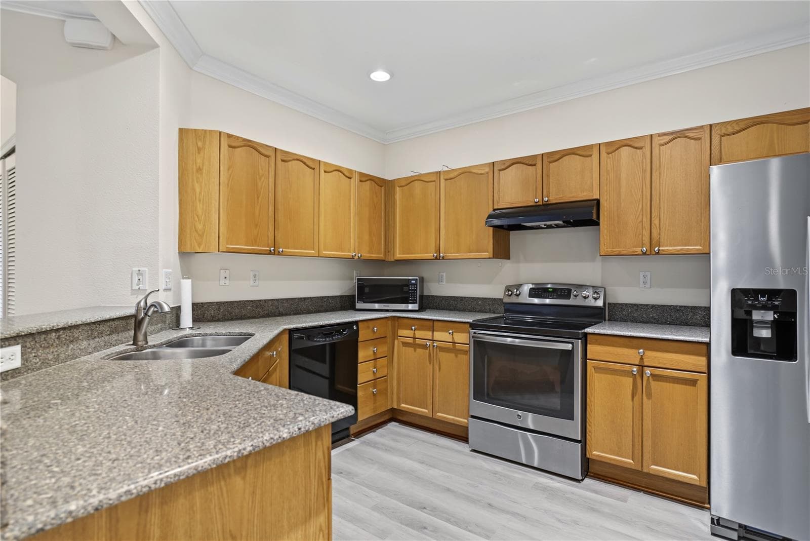 Condominium at 8276 MARITIME FLAG ST #1204, WINDERMERE, photo 6 of 31