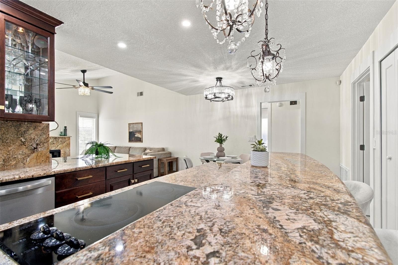 Family Room - 15113 ALEXIS DR, TAMPA